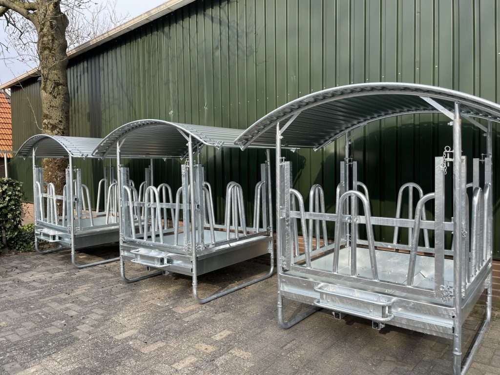 Hooiruif Gegalvaniseerd Minibaal 150 X 150 VMB Dier Tuin Ruitersport hooiruif-gegalvaniseerd-minibaal-150-x-150-vmb-dier-tuin-ruitersport